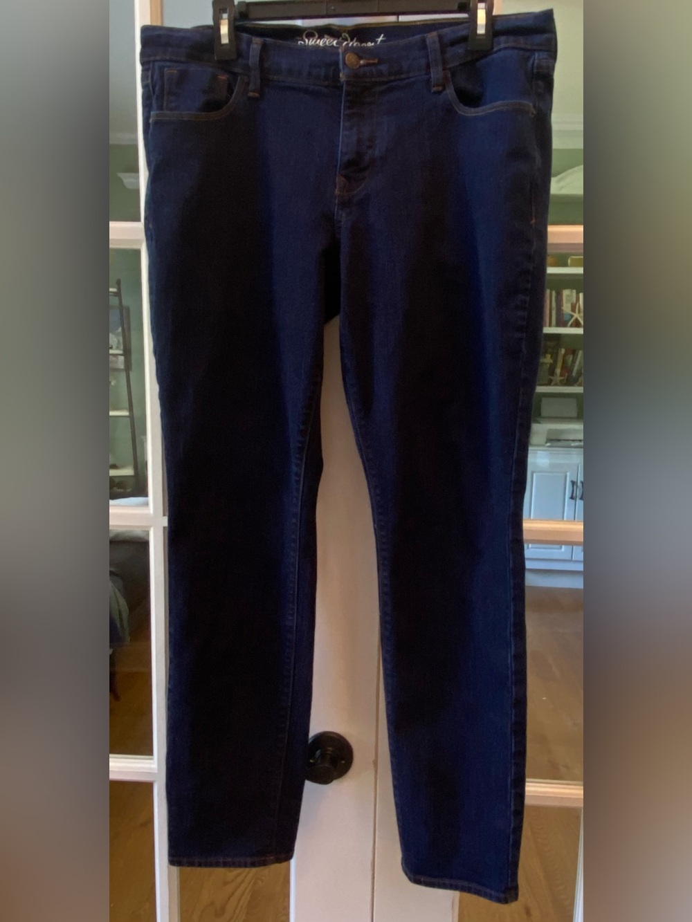 Old Navy Dark Wash Sweetheart Jeans Size 14